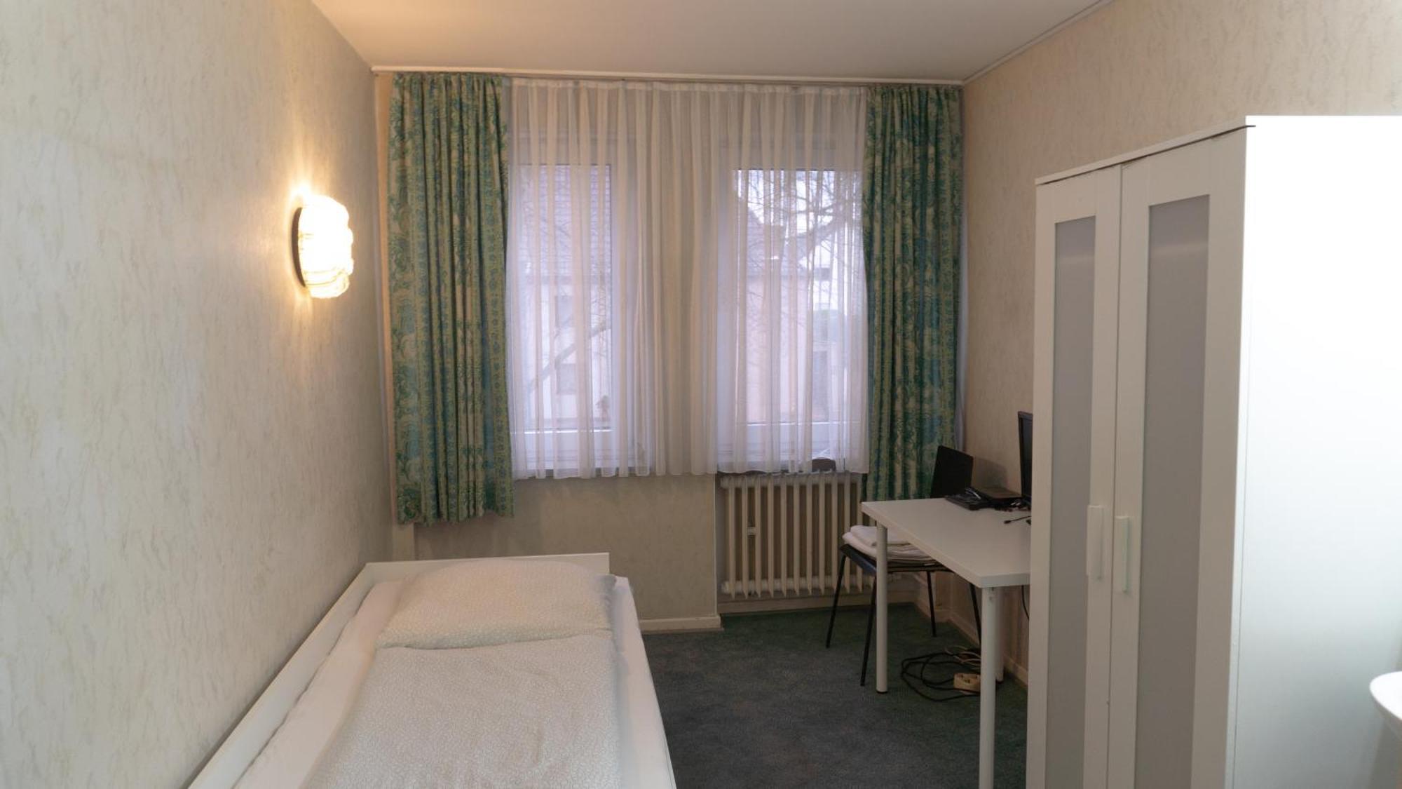 Haven Hotels - Hotel Am Stadion Leverkusen Quarto foto
